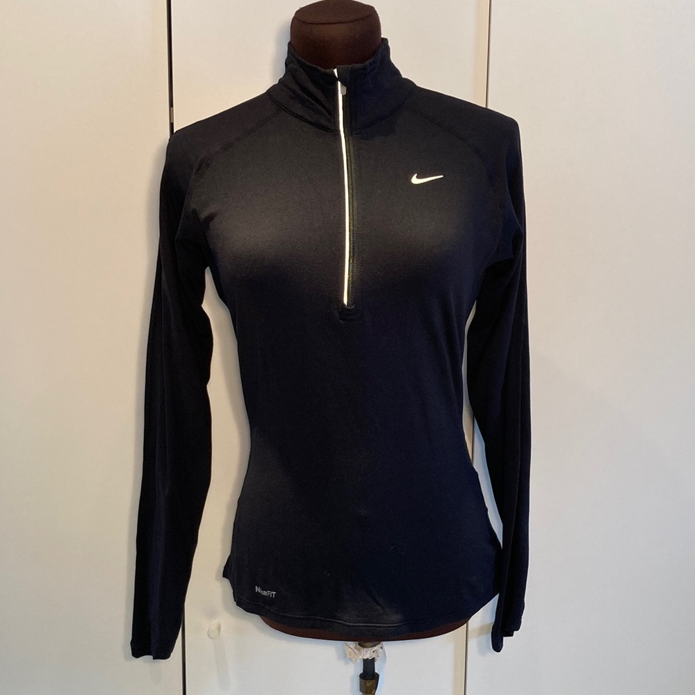 Nike dri fit half zip Long Sleeve Performance Top S black